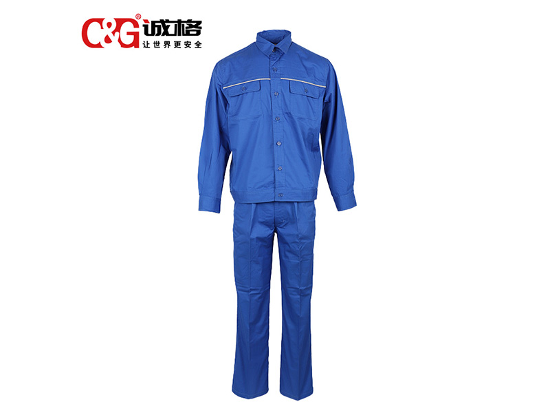 阻燃服有什么材質的，使用有效期一般多久